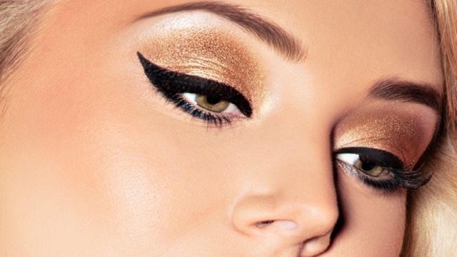 The Ultimate Makeup Must-Haves: Your Essential Guide to a Flawless Look