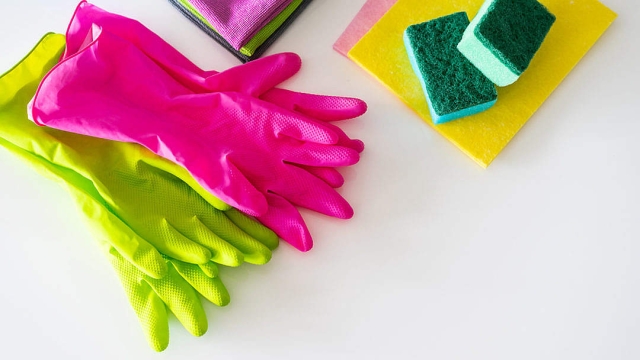 How to Maintain a Clean Home After Hiring a Cleaning Service